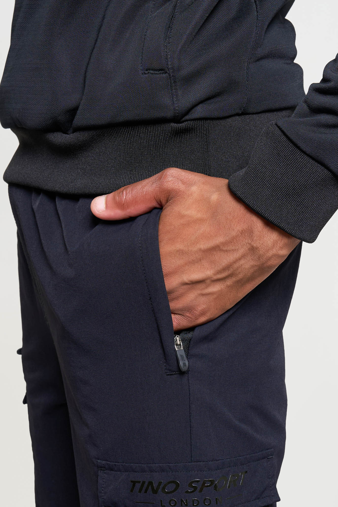 Manhattan Cargo Pants Black