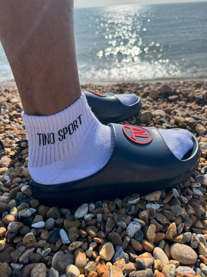 Breeze Sliders - Dark Navy / Red